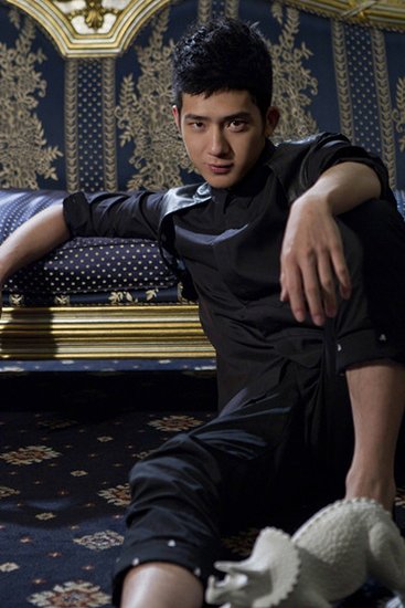 井柏然抢滩台湾宣传新碟 夜诊4小时成拼命三郎