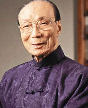 邵逸夫累计向公益慈善事务捐助超过百亿