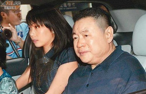 李嘉欣被爆怀孕经纪人否认 旧爱刘銮雄得添男丁【图】
