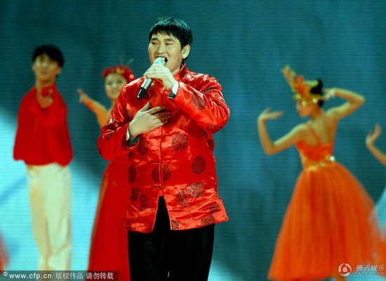 大衣哥朱之文春晚路不惜破本走向世界