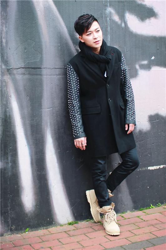 余枫《爱无以复加》MV上线 展现精湛演技