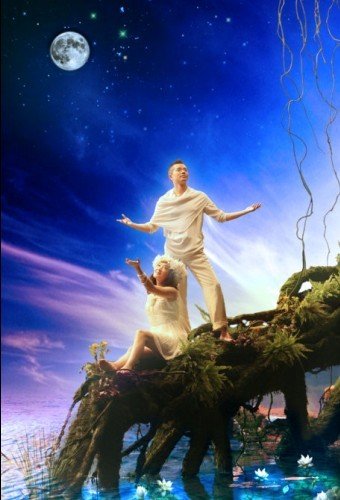 凤凰传奇拍摄荷塘月色MV 场景壮丽堪比阿凡达