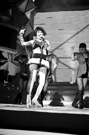 萧亚轩致敬Gaga 与蔡依林瓜分中国TOP榜大奖