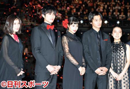 《花牌情缘》上部试映会 广濑铃告白最喜欢萌音