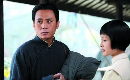 《建党伟业》被曝潜规则 票房过8亿金刚才能