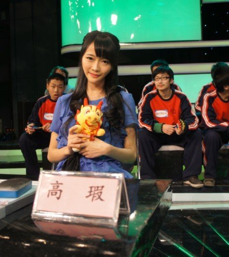 高瑕做客北京卫视《动物乐园》 俏皮幽默惹人爱