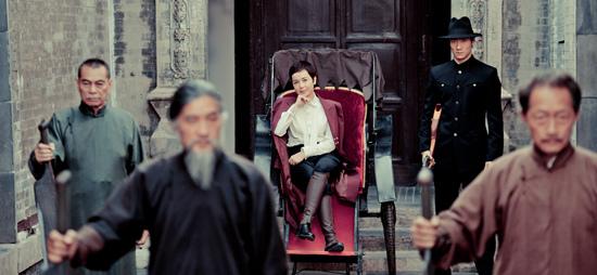[ 摘要]近日,由徐浩峰执导的电影《师父》正在全国院线热映,在戏中