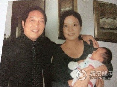 大师王林合影学揭秘 赵薇陈坤双方不予回应