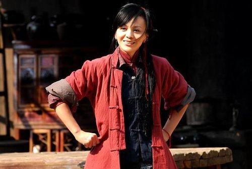 王琳《新一剪梅》挑战经典 感谢导演激将