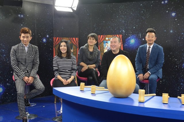 《结婚吧》破5亿庆功 黄海波获封中国好老公