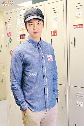 陈伟霆坚决否认猛男艳照风波 最生气牵涉家人