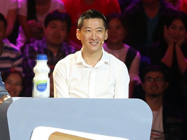 周杰参加《年代秀》 感受真性情大男孩