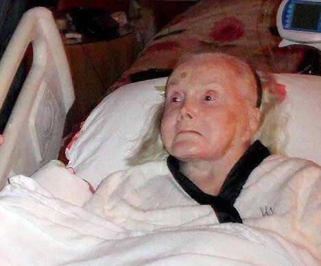 莎莎·嘉宝迎95岁生日 传奇女星顽强创生命奇