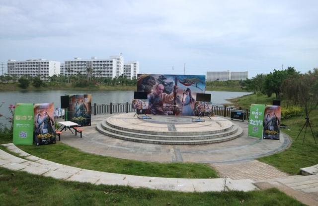 《超级王爷》走进高校 电影主题曲引爆热舞风潮