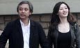 Gordon Chan, de 51 años, un asunto de alto perfil salió a la luz en la mano de las mujeres jóvenes
