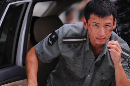 《致命追踪》热播 钱泳辰被称最接地气的卧底