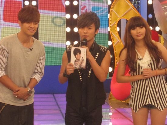  林大晋 做客《娱乐百分百》 罗志祥力挺昔日师