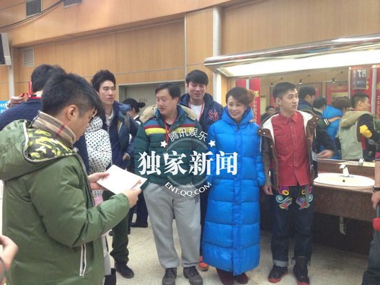 [春晚倒计时]15:45 开心麻花节目仍在修改