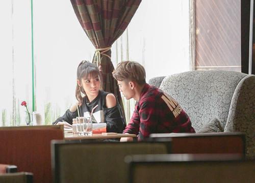 高旻睿熬夜辅导邢菲英语 正式生旁听生也有爱