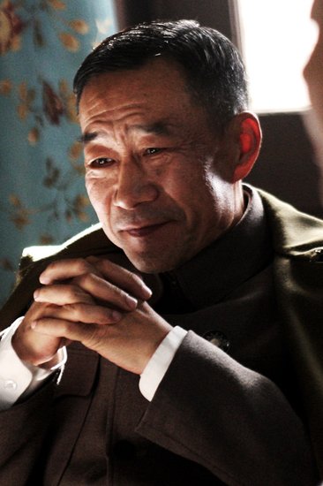 李雪健教父范现《孤军英雄》 自曝私下“偷师”