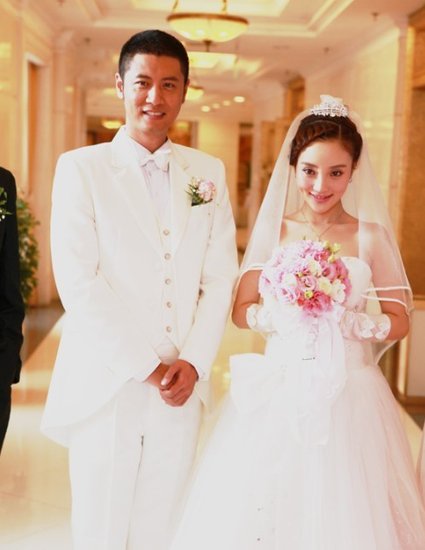 任重戏里戏外拒绝《<em>aa制</em>生活》