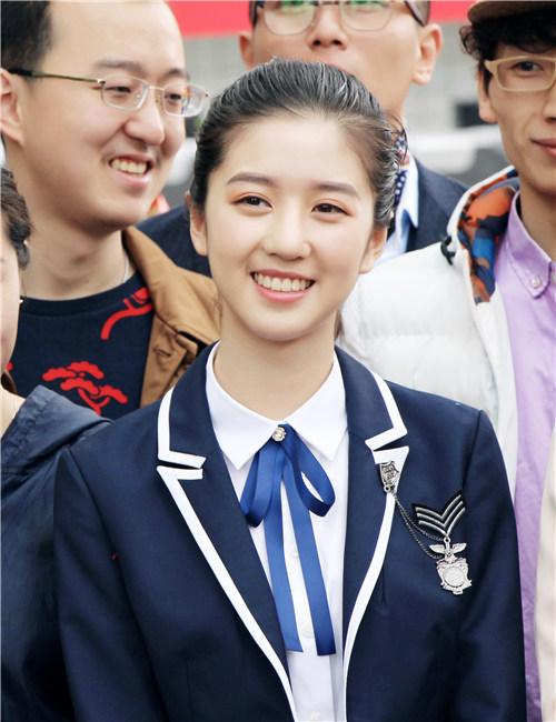 漫改校园剧《班长大人》开机 李凯馨首担女一号