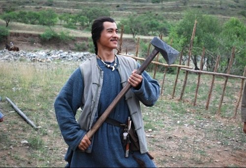 《大盛魁》即将杀青 于震乔振宇片场搞怪