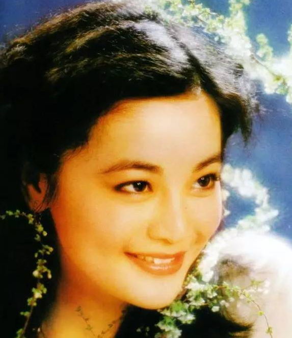 张艾嘉这样的女人 时光让她越来越独一无二