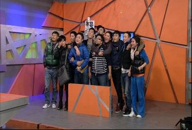 戴军录制《爱笑会议室》