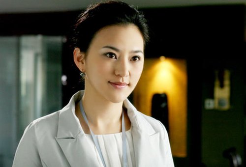 《漂亮女人》央视开播 陈小艺王子子成情敌