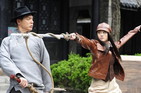 《我的父亲叫板凳》热播 挑战另类谍战题材