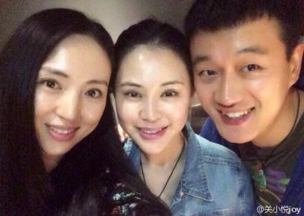 佟大为关悦庆结婚6周年 董璇凑热闹(图)