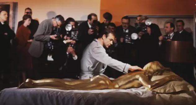 邦德维护权力,伯恩对抗权力_娱乐_腾讯网