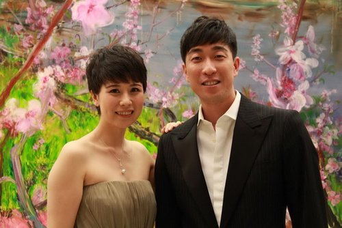 《钢的琴》王千源亮相上海电影节红毯 帅气出境