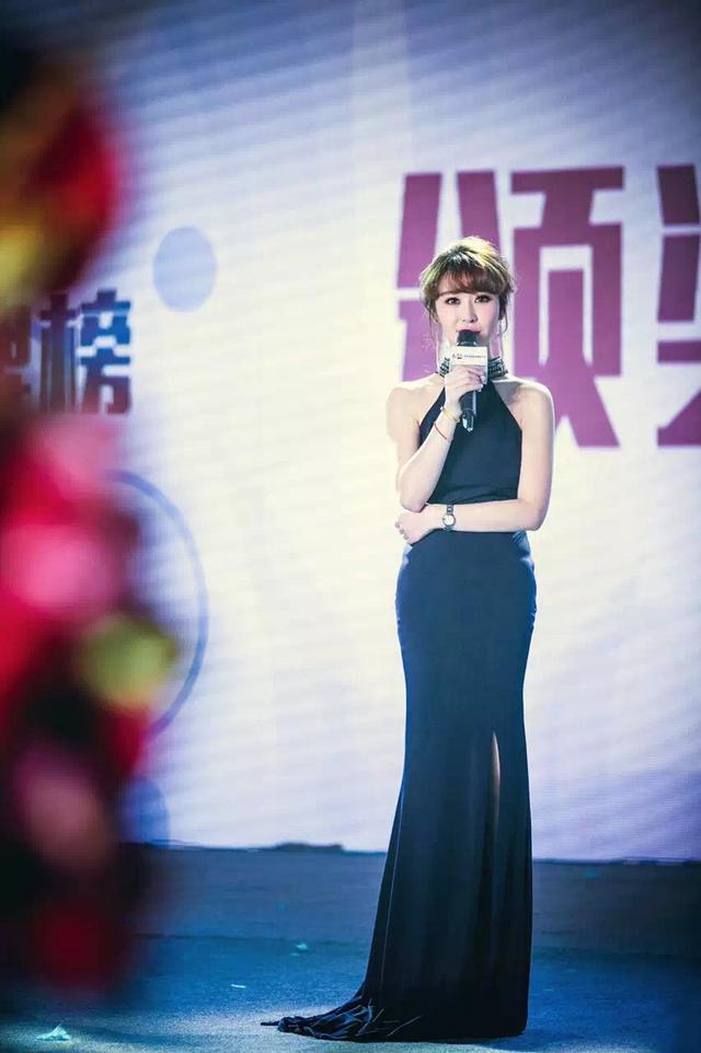 90后主播吴楠个人单曲《美在旅途》qq音乐上线