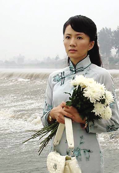 电视剧《绞杀1943》热播 上演女特工的美人心