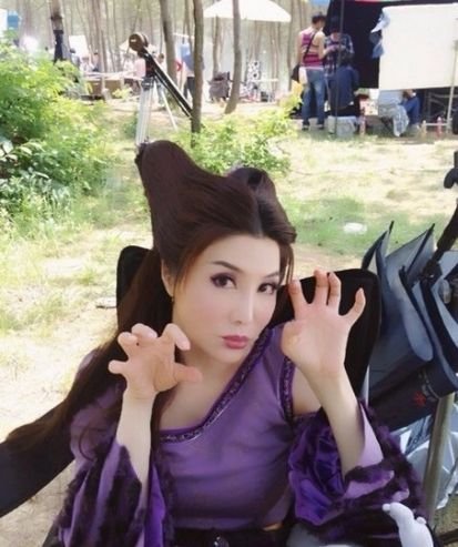 杨丽菁《聊斋4》女王气场大 造型美艳演猫妖