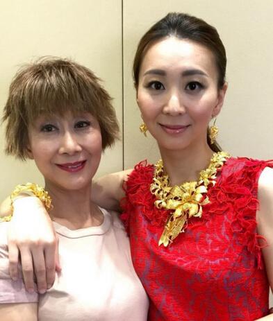 总值700万嫁妆！陈曼娜嫁女儿豪送400万名车