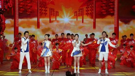 美声四季夺冠受热捧 放歌央视元宵情人节双晚会