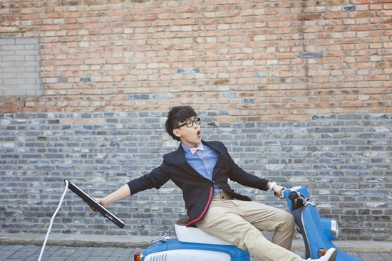 刘心音乐创作独树一帜 歌唱才华被赞鲜明动人