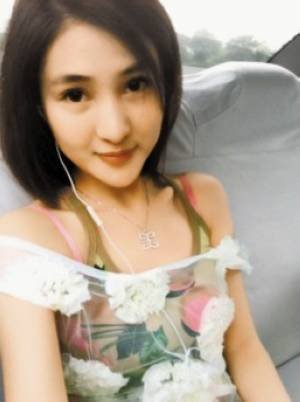 郭美美玛莎拉蒂被撞 法院判被告赔偿60余万元