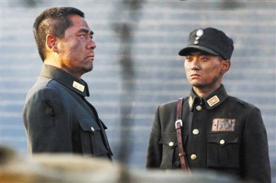 陈宝国一家三口共演新剧 回应戏霸传闻