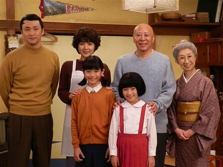 真人版《樱桃小丸子》饭岛直子成小丸子妈妈