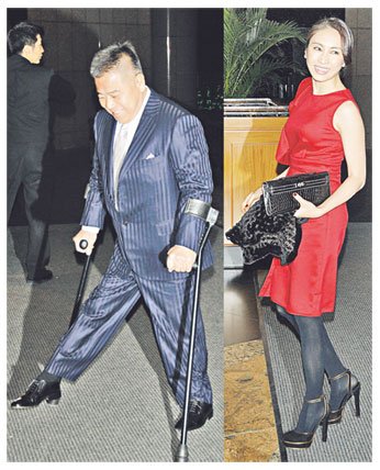 黎姿紧身裙秀曼妙身材 携夫赴宴粉碎怀孕传闻