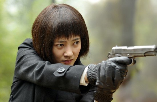 《五号特工组2》拍摄中 王丽坤危情上演枪战戏