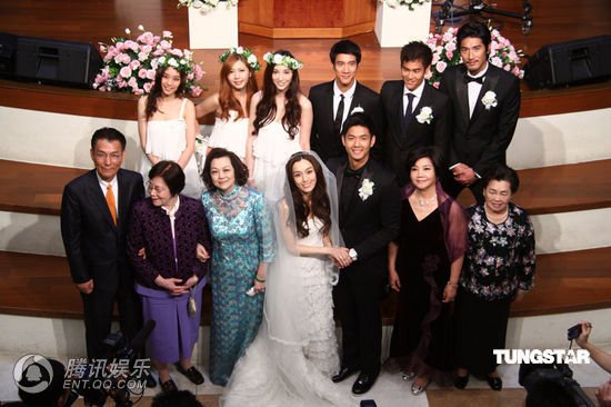 视频:范玮琪黑人婚礼直击 新郎甜蜜宣誓感人_娱乐_腾讯网