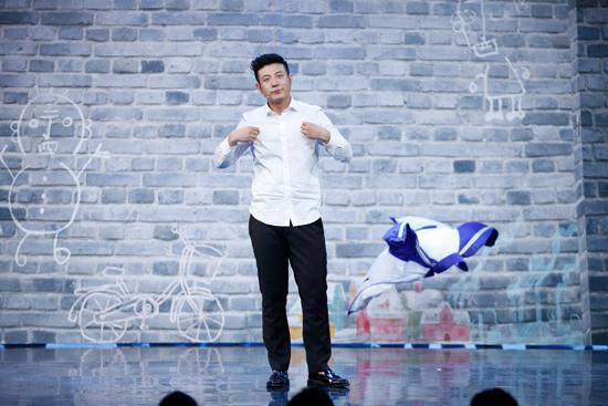 高晓攀《喜剧人》放催泪弹 “颜帝”诠释兄弟情