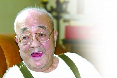 周汝昌好友黄裳去世 钱钟书夸其文章使人眼明