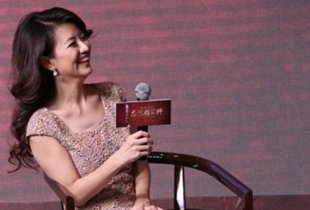 谁成想央视女主持经纬的薪水只有六千