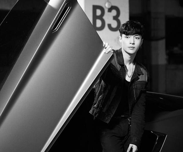 EXO第一人!张艺兴公开中韩首支SOLO歌曲